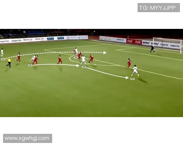 最后时刻U22国足角球争议鲍世蒙拔角旗杆遭黄牌处罚后幽默插回