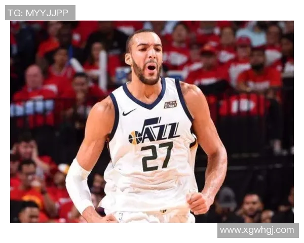 戈贝尔：以身作则展现团队精神我们在逆境中选择团结与理智