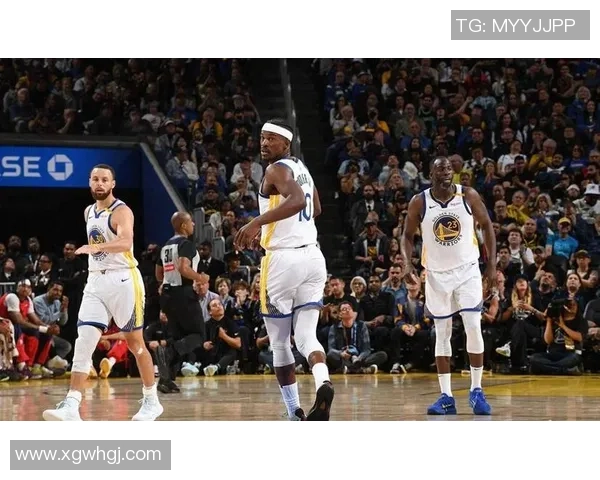 库里加盟勇士初期阵容揭秘蒙塔搭档后场双枪临时工云集 库里加盟勇士初期阵容揭秘蒙塔搭档后场双枪临时工云集