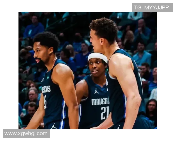 贝弗利认为快船应保留鲍威尔和米尔斯比尔更适合替补角色