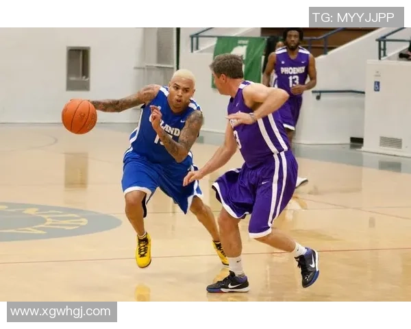 布朗谈家乡比赛干扰与成长经历称已找到生活与篮球的平衡点